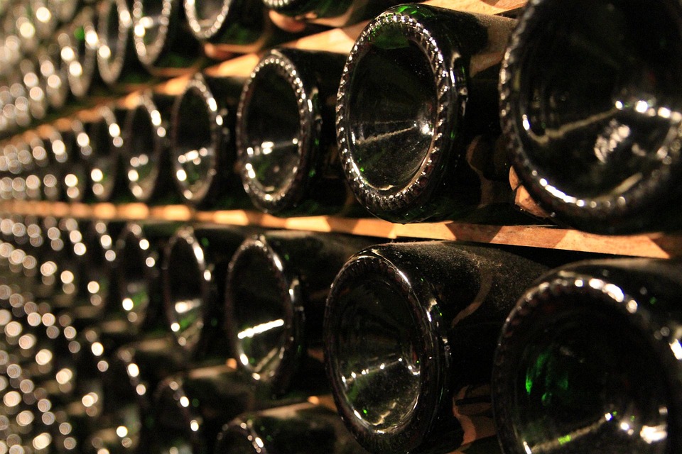 bottles-1864483_960_720